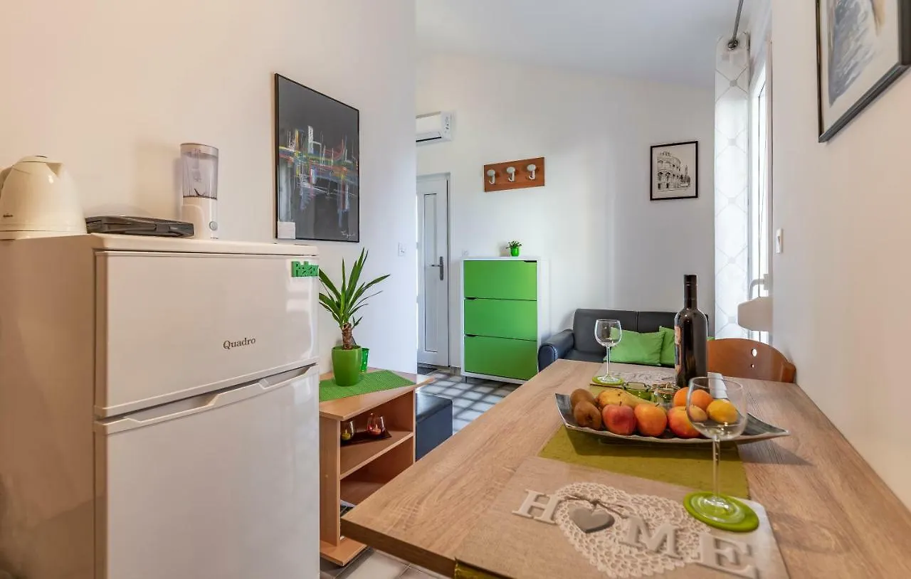 Apartment Denis Medulin Croatia